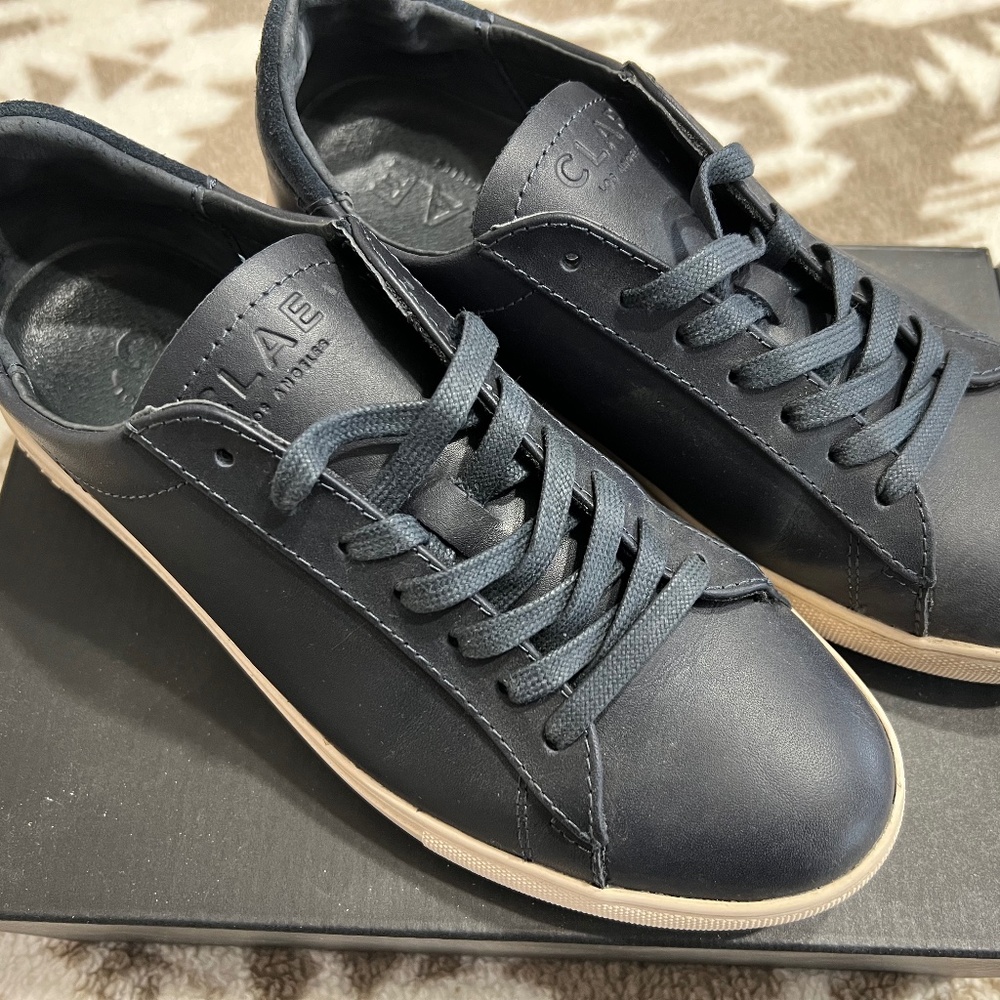 Clae Bradley sneaker in navy